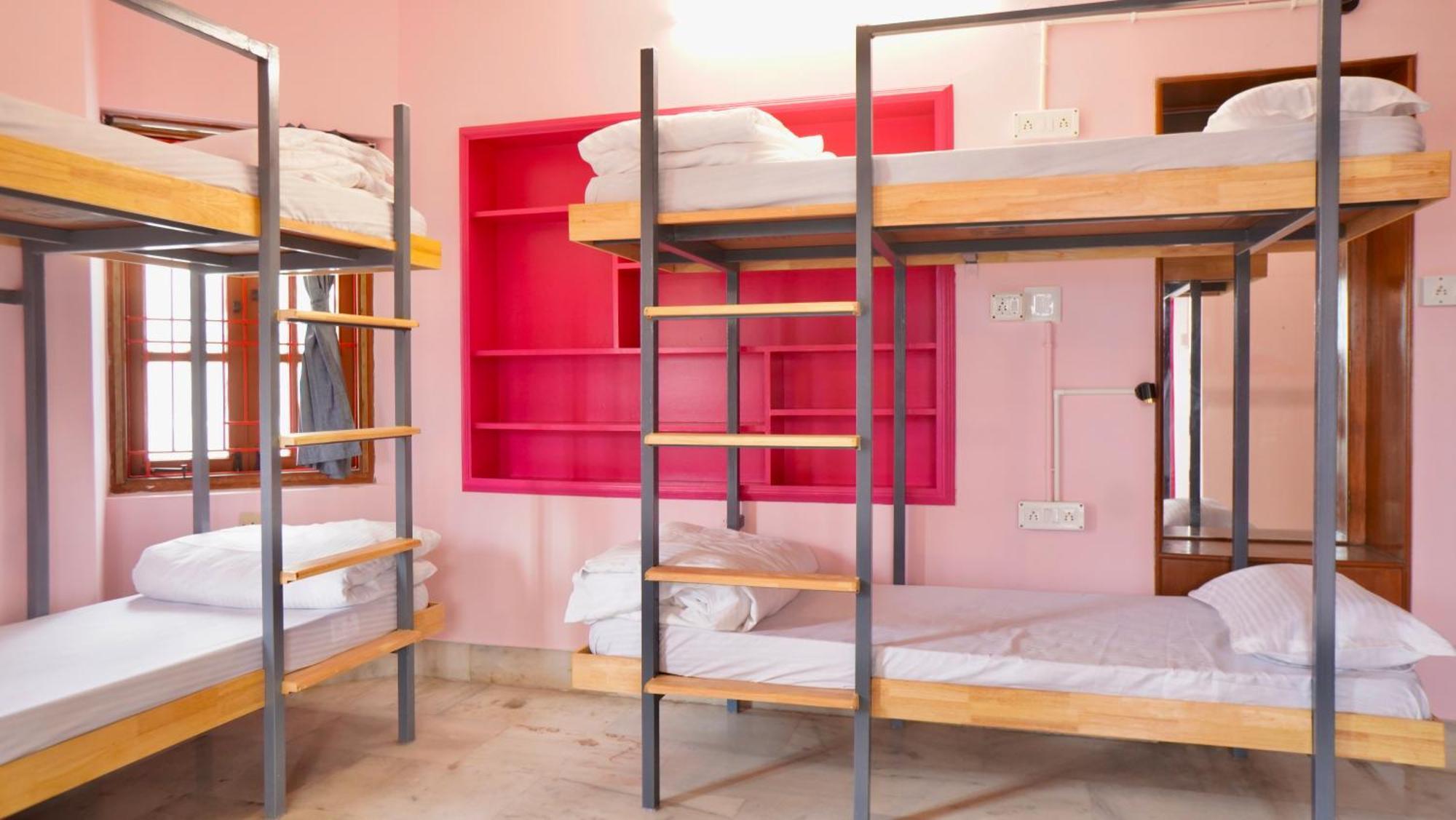 Roambay - Gokulam Hostel Мисор Екстериор снимка